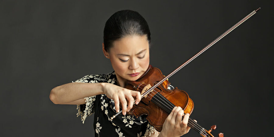 symphony concert violinist